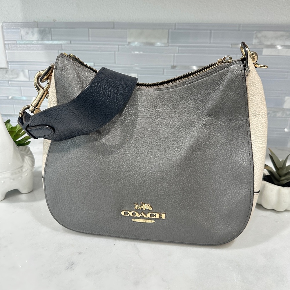 💋Coach F76697 Jes Colorblock Hobo Heather Gray/Black Pebbled Leather Bag - Picture 3 of 12
